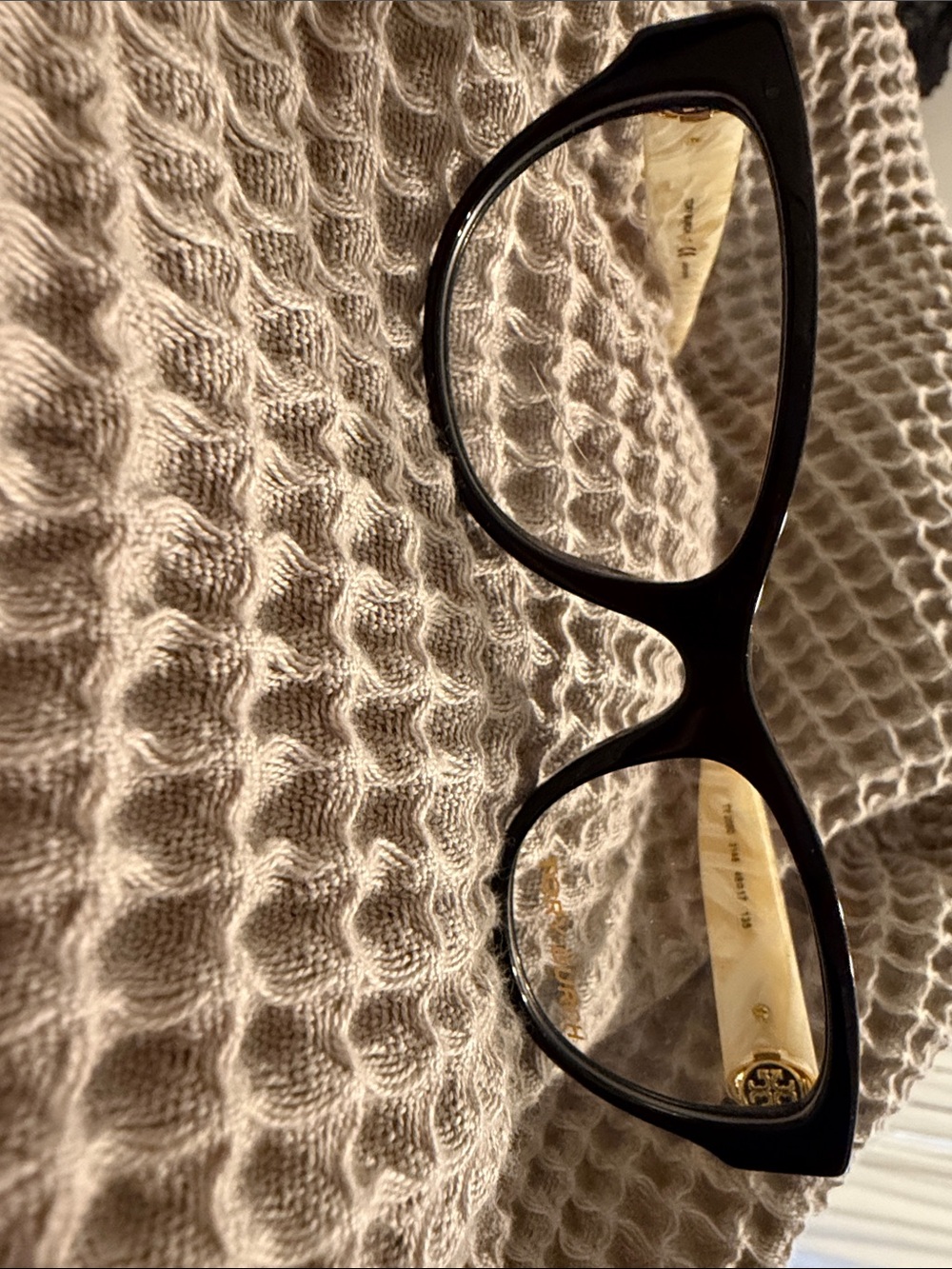 Tory Burch Black and Gold Women's Cat-Eye Glasses NWOT